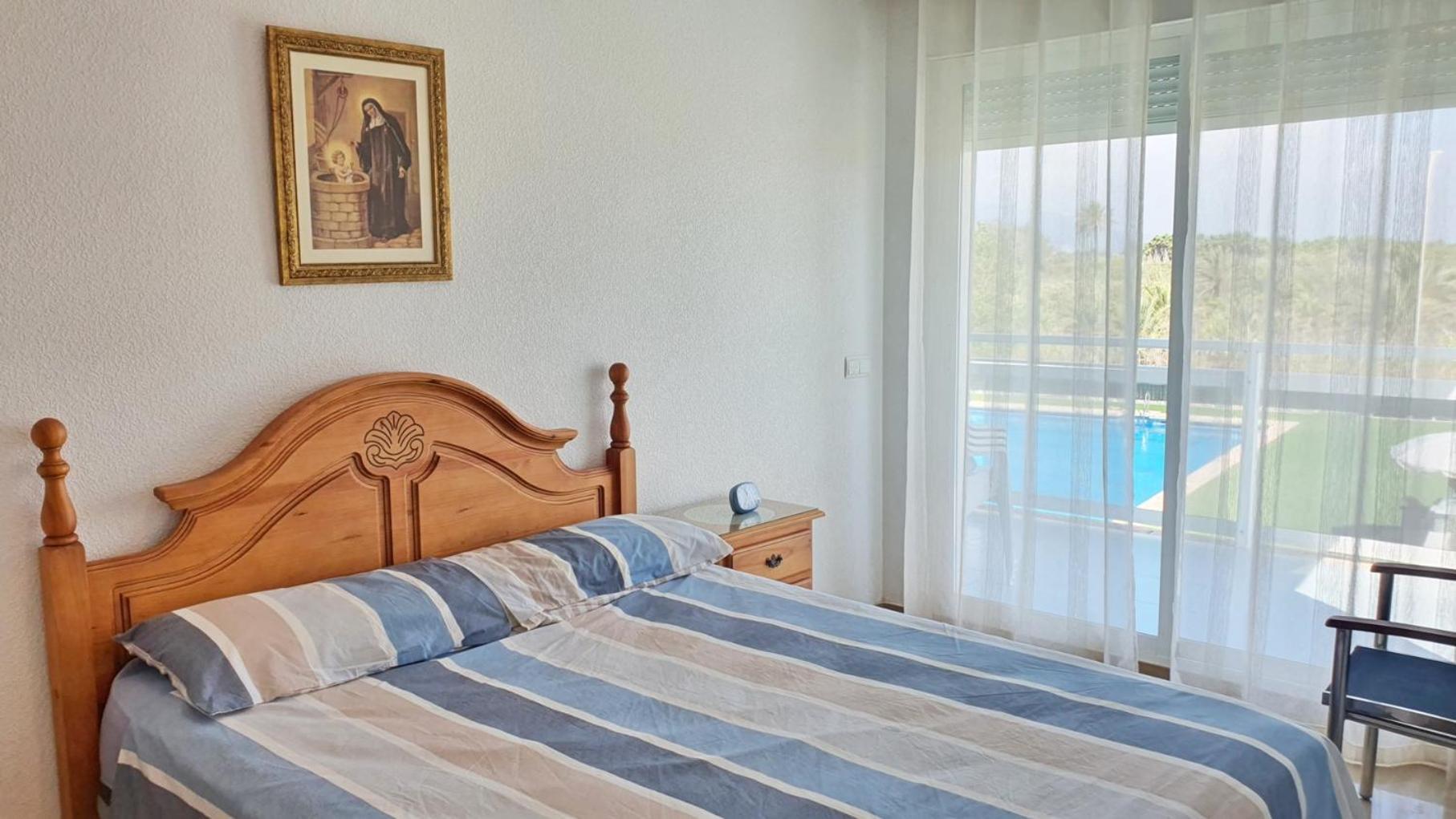 Aigua Blava Primera Linea - Alquiler Solo Familias Playa de Gandia المظهر الخارجي الصورة