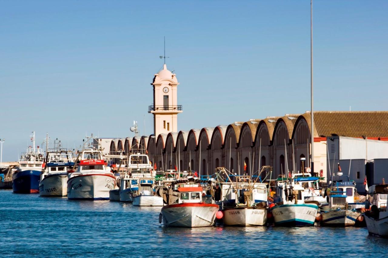 Aigua Blava Primera Linea - Alquiler Solo Familias Playa de Gandia المظهر الخارجي الصورة