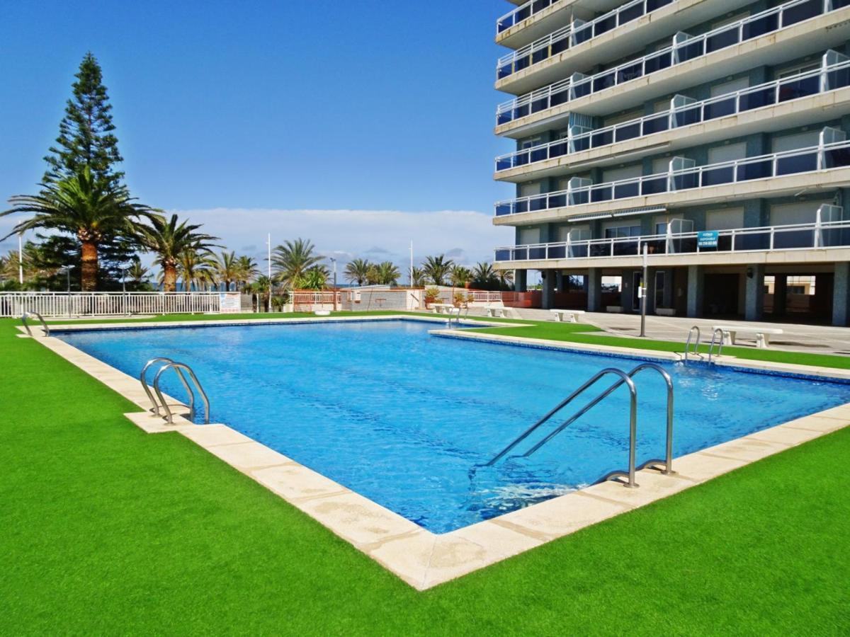 Aigua Blava Primera Linea - Alquiler Solo Familias Playa de Gandia المظهر الخارجي الصورة