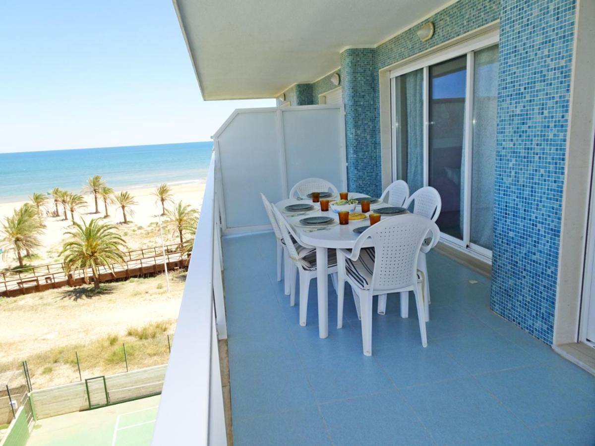 Aigua Blava Primera Linea - Alquiler Solo Familias Playa de Gandia المظهر الخارجي الصورة